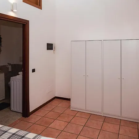San Raffaele 1 Apartment *